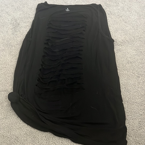 Workout tank top - Picture 2 of 2